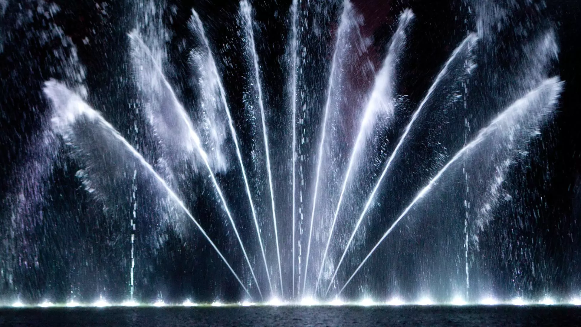 Show lumineux à Vias